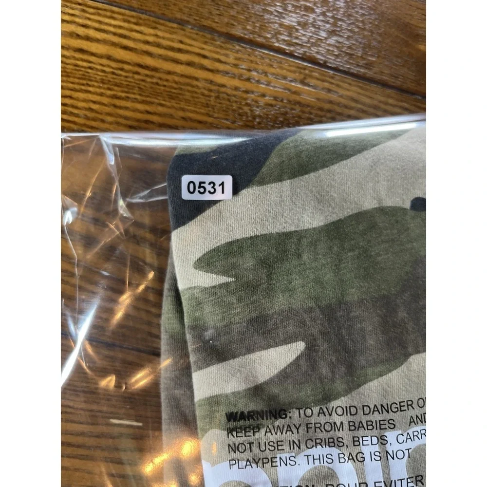 Adidas Originals Shirt Mens Medium Camo Trefoil Logo Graphic Tee